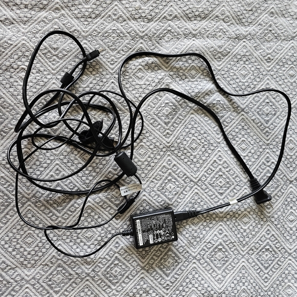 Fujitsu ScanSnap s1300… BRICK - Picture 2 of 12